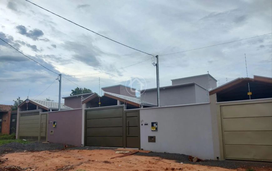 CASA COM 3 DORMITÓRIOS RESIDÊNCIAL OLIVEIRA