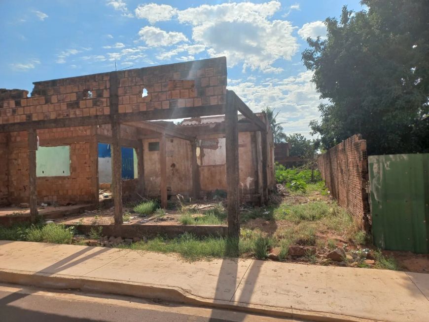 Terreno para venda com 360 metros quadrados em Nova Lima - Campo Grande - MS