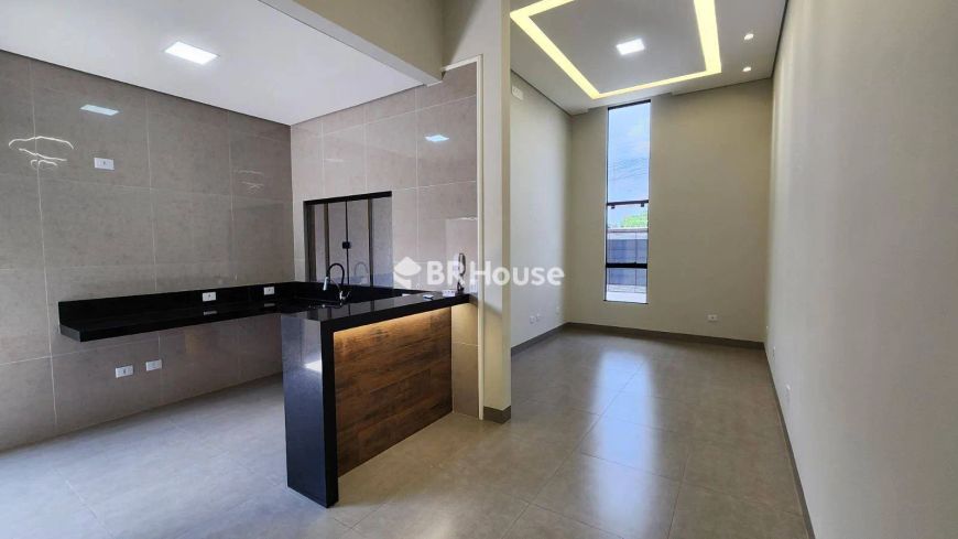 Jardim Imá | Casa 2 quartos, sendo 1 suite