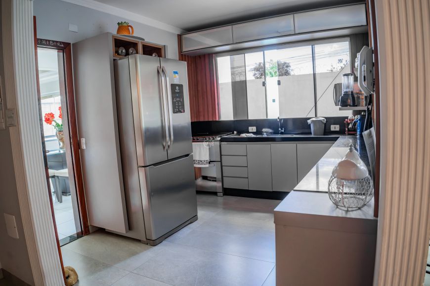 Imperdível: Casa à venda em Campo Grande-MS, Vila Palmira - 3 quartos, 1 suíte, 3 salas, 3 banheiros