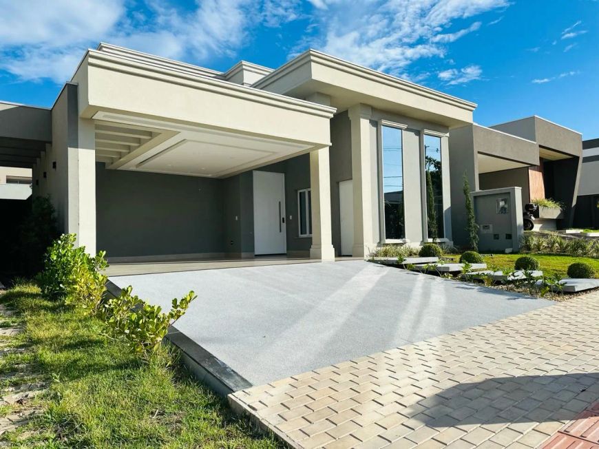 Belíssima Casa térrea moderna e elegante a venda no Alphaville III.