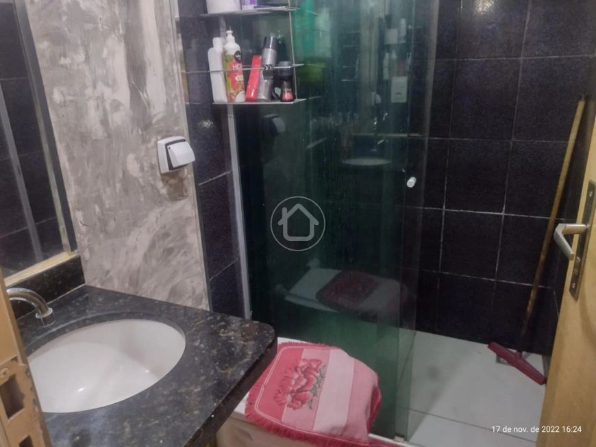 CASA 2Q COM PISCINA NO PIONEIROS