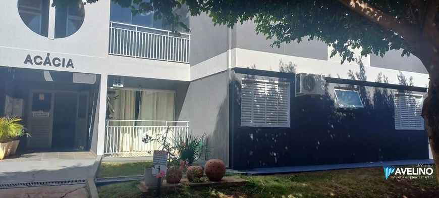 Amplo apartamento térreo