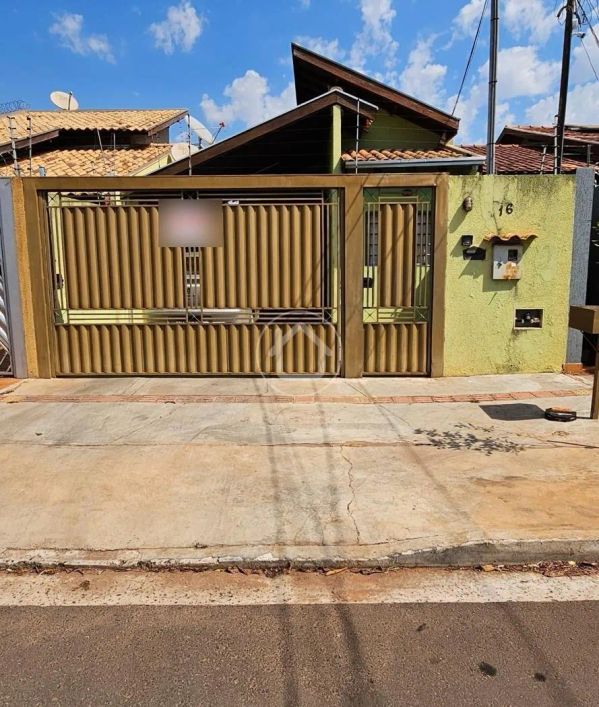 CASA COM 3 DORMITÓRIOS - PARQUE RITA VIEIRA