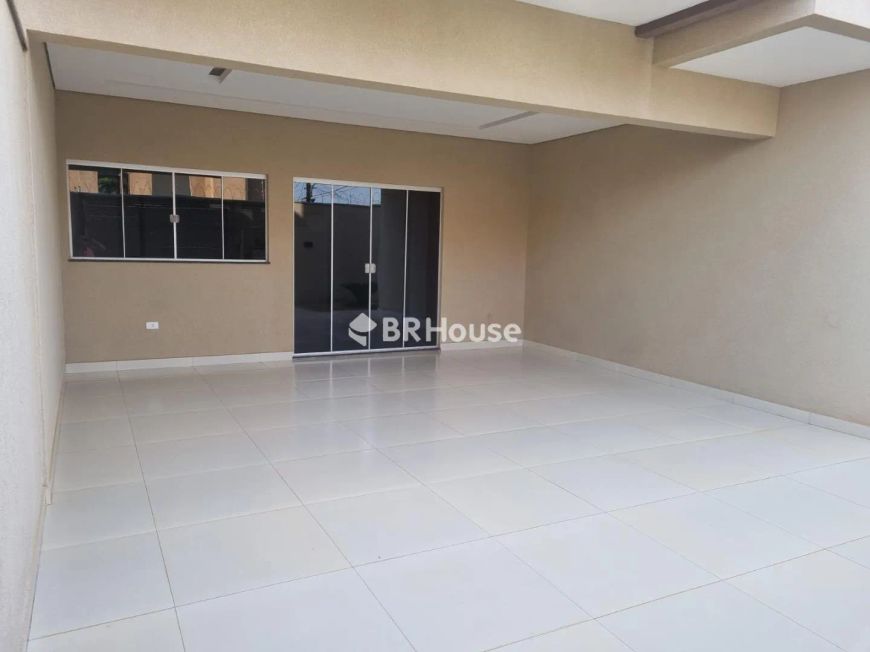 Parque Residencial Rita Vieira | Casa 3 quartos, sendo 1 suite