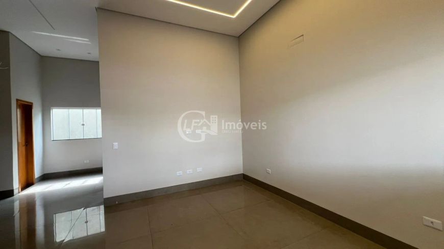 Imperdível Residência à Venda em Campo Grande-MS Jardim Monte Líbano 3 Quartos, 3 Suítes, 2 Salas, 1