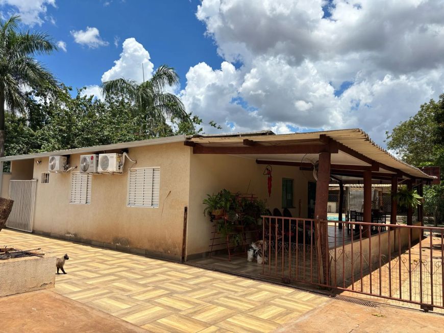 Maravilhosa chácara à venda - àrea de 2.000 m² - 3 quartos na Chácara das Mansões, Campo Grande - MS