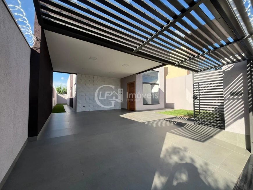 Excelente oportunidade: Casa à venda em Campo Grande-MS, Coophatrabalho, 3 quartos, 1 suíte, 119m²,
