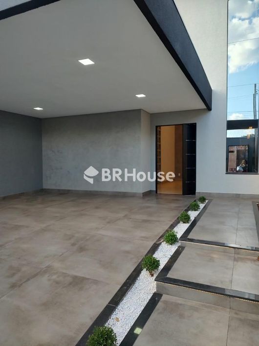 Vila Morumbi | Casa 3 quartos, sendo 1 suite