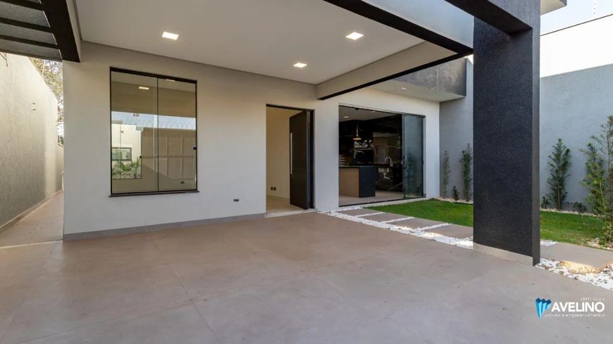 Com 3 suítes espaço gourmet e piscina