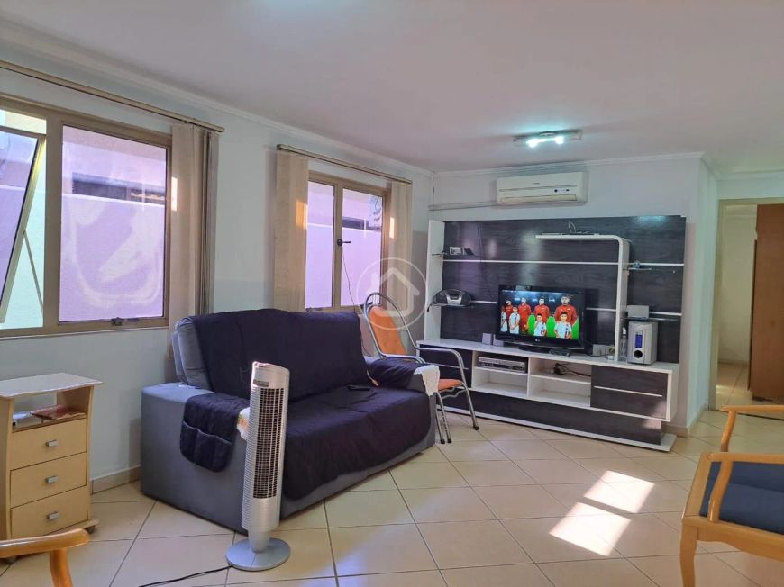 OPORTUNIDADE - CASA EM CONDOMINIO - 3 QUARTOS