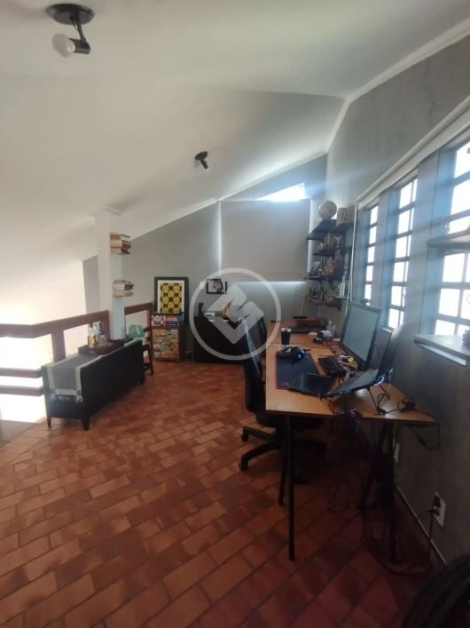 Venda de uma bela e espaçosa casa no Carandá codigo: 95674