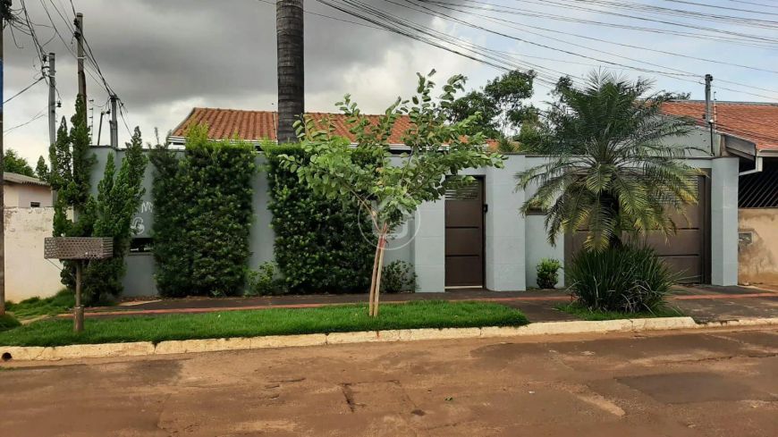 CASA COM 5 QUARTOS