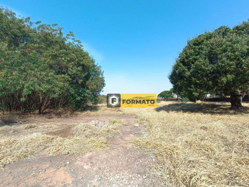 Área à venda, 52094 m² por R$ 30.000.000 - Tiradentes - Campo Grande/MS