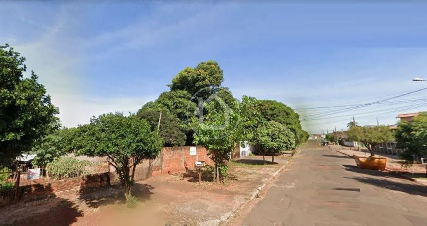 TERRENO PLANO NO ASFALTO