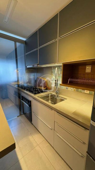 APARTAMENTO 3 QUARTOS - PORTEIRA FECHADA