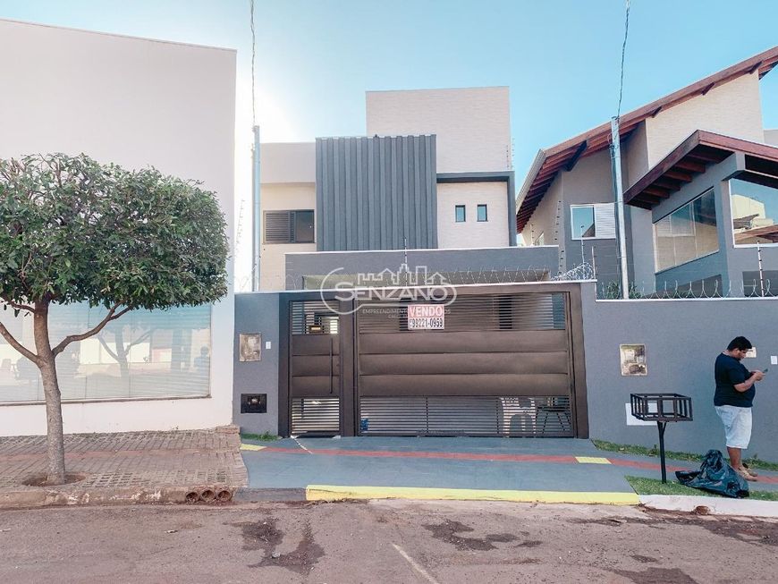 Casa no Itanhangá Park, c/ 3 suítes s/ 1 closet, por R$1.200.000