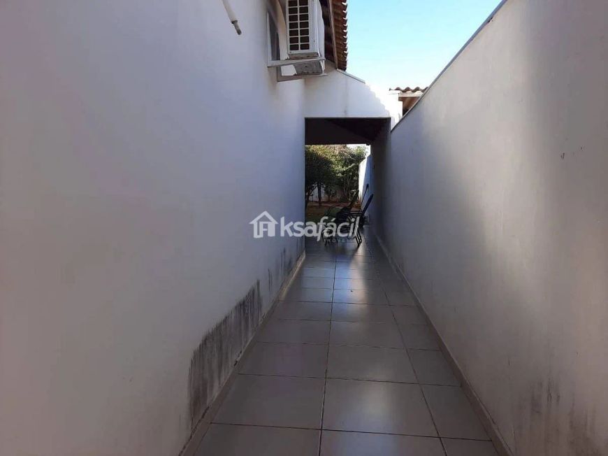 Casa Com 2 Dormitórios à Venda, 172 M² Por R$ 505.000,00 - Jardim Tijuca - Campo Grande/ms