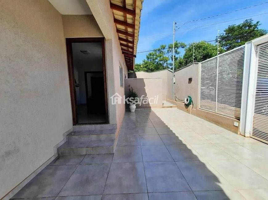 Casa Com 3 Dormitórios à Venda, 132 M² Por R$ 620.000,00 - Cabreúva - Campo Grande/ms