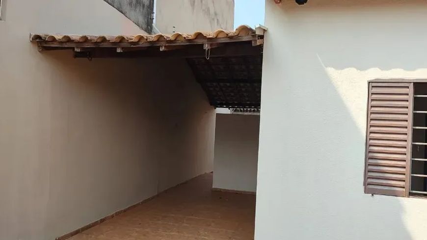 📍Casa e sobrado no Bairro Parque Residencial Dos Girassóis
