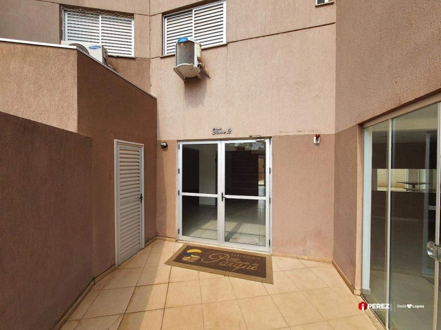 Apartamento condomínio Morada do Parque