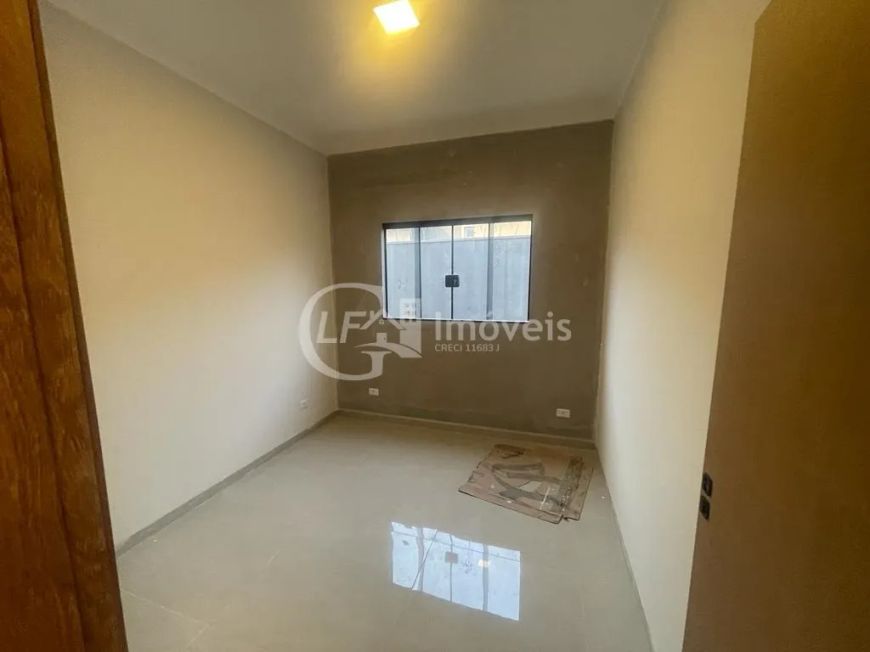 Imperdível! Casa à venda em Campo Grande-MS, Vila Morumbi, 3 quartos, 1 suíte, 3 salas, 4 banheiros,