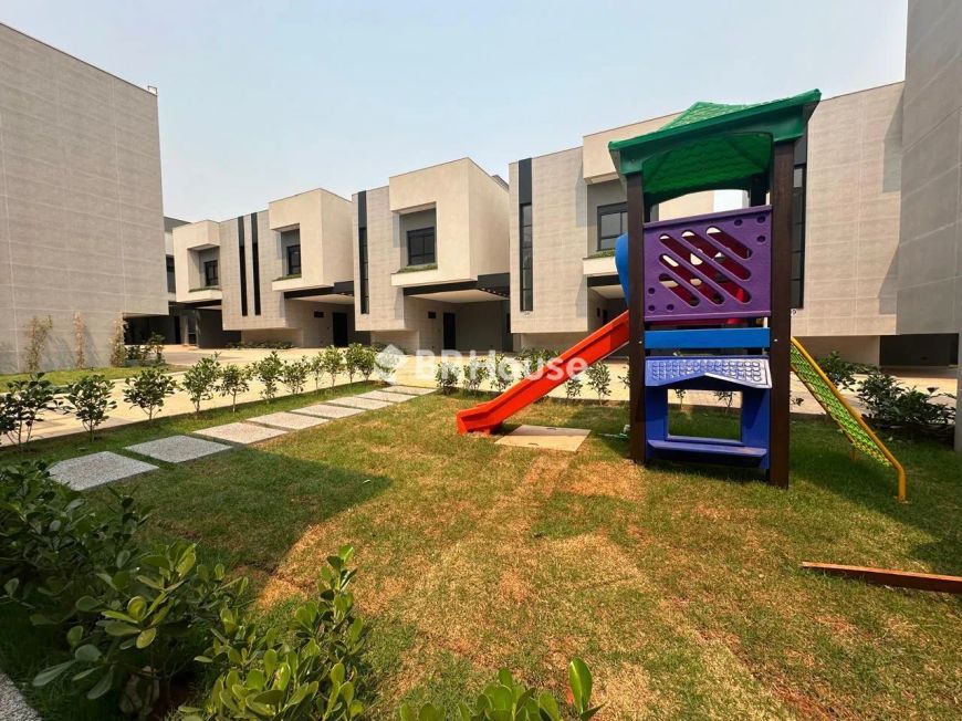 Parque Residencial Rita Vieira | Casa de Condomínio 3 quartos, sendo 3 suites