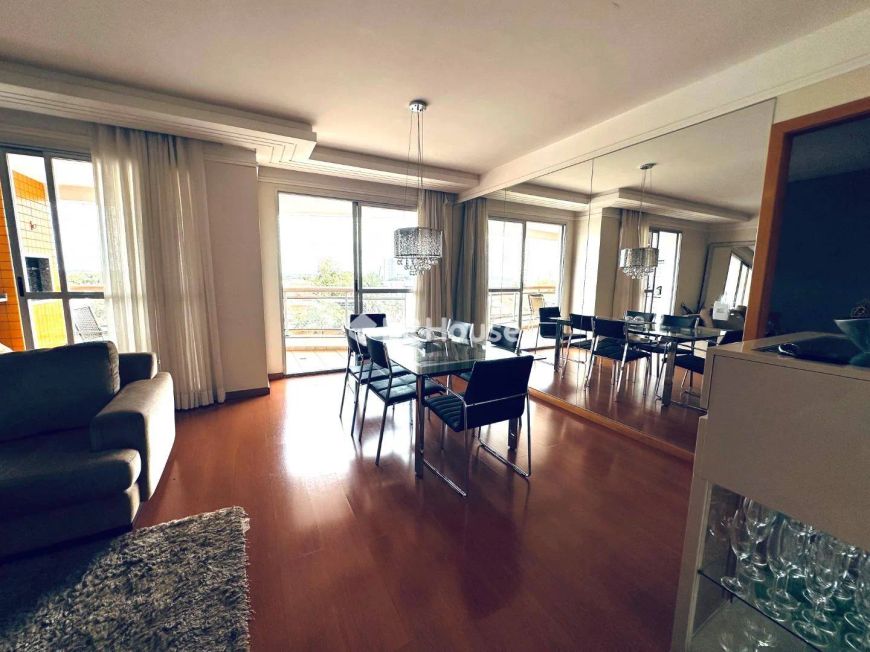 São Francisco | Apartamento 4 quartos, sendo 1 suite