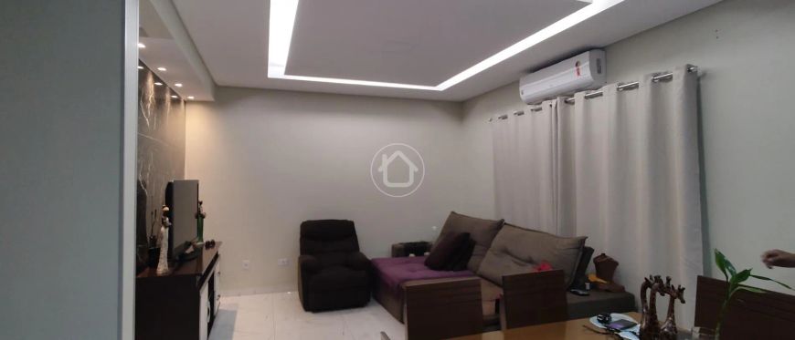 SOBRADO 2 SUITES EM FRENTE A ORLA MORENA