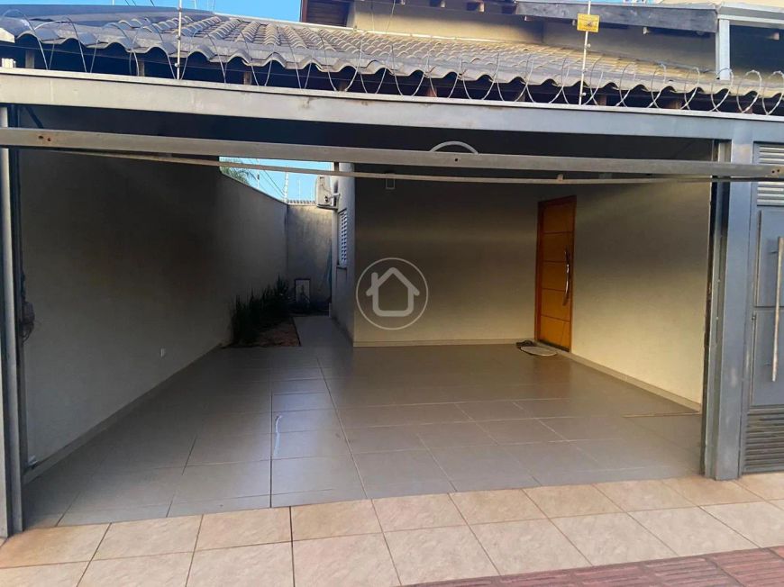 CASA TERREA MODERNA NO ITATIAIA