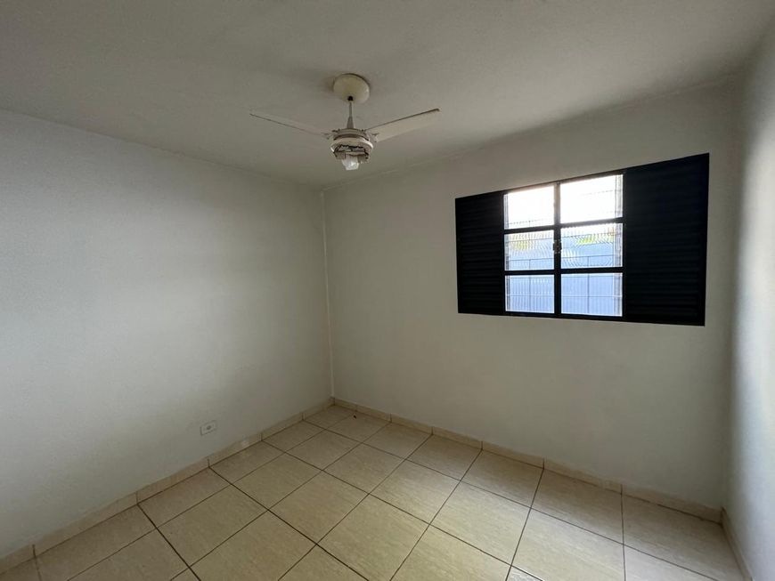 Imóvel para venda tem 120 metros quadrados com 2 quartos