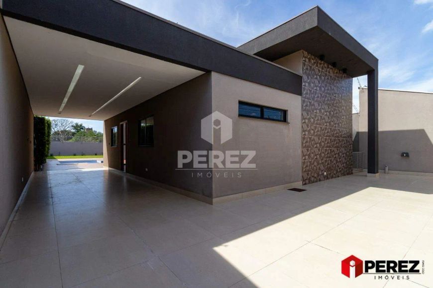 Casa Térrea no Bairro Vila Jacy