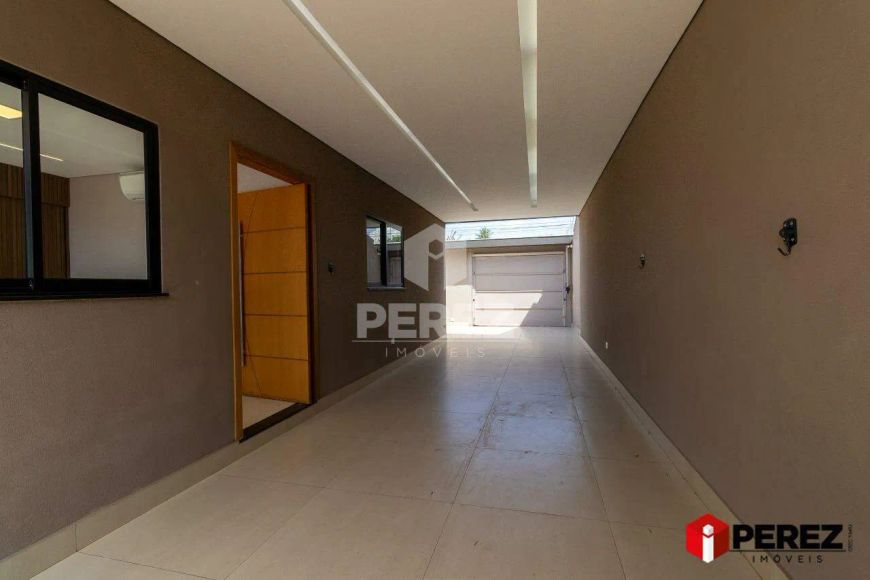 Casa Térrea no Bairro Vila Jacy