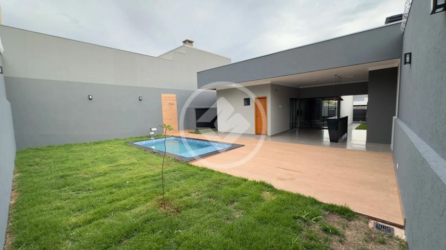 CASA DE 162 M² COM PISCINA, SUITE MASTER E CLOSET AGUA LIMPA PARK codigo: 98534