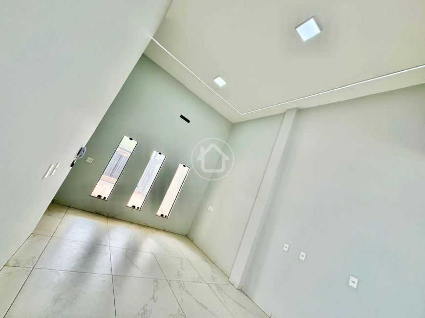 BELÍSSIMA CASA TÉRREA ALTO PADRÃO NO VILAS BOAS