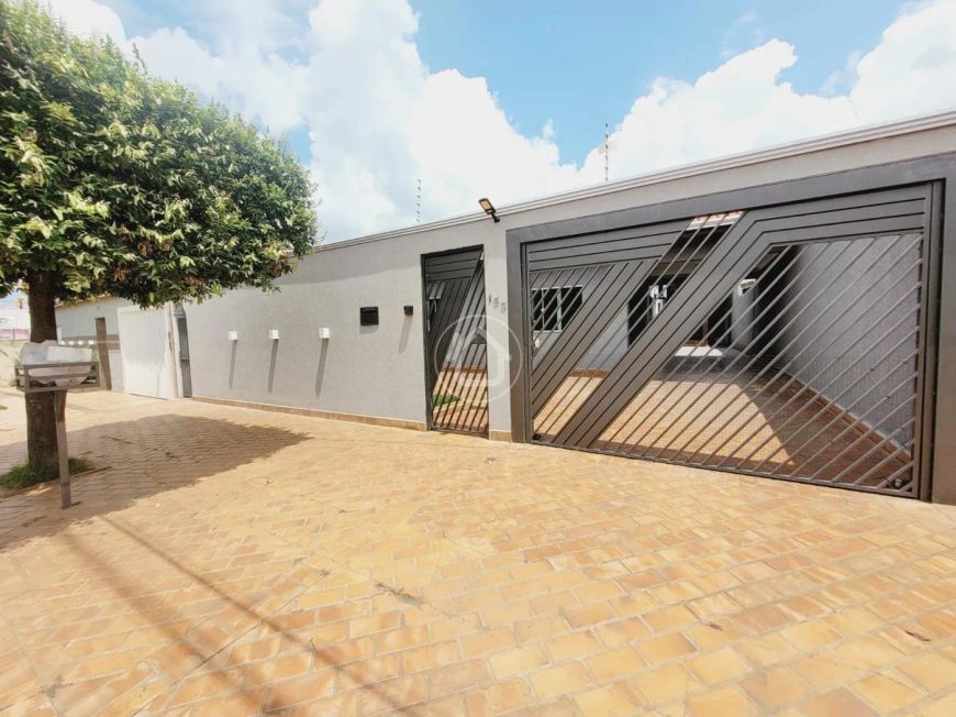 ENERGIA FOTOVOLTAICA/ÁREA GOURMET/ SUÍTE/QUINTAL