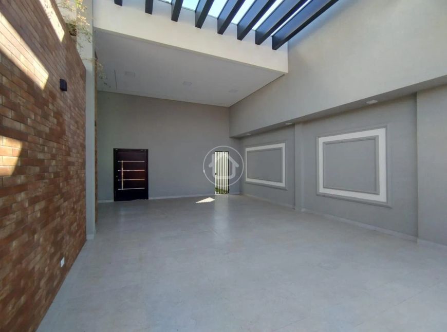 CASA TERREA RECEM CONSTRUIDA COM 3 SUITES