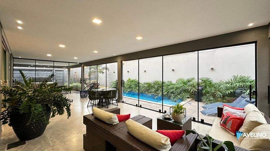 Linda casa com fino acabamento!