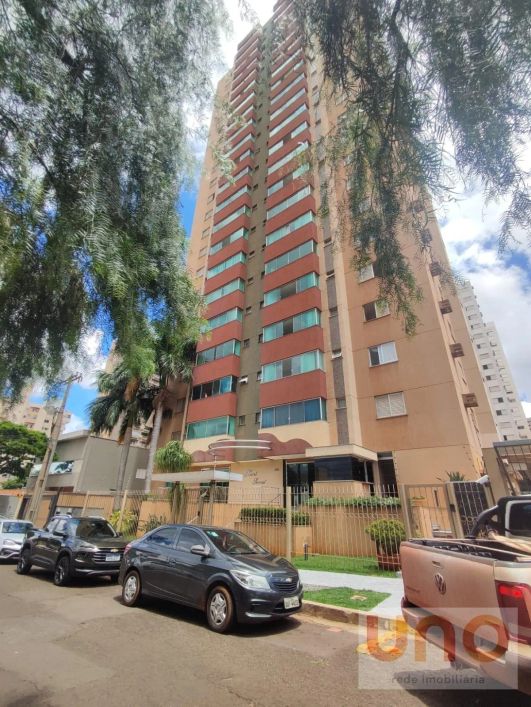 Apartamento 4 Dormitórios à Venda no Centro de Campo Grande - Excelente Residencial por R$890.000