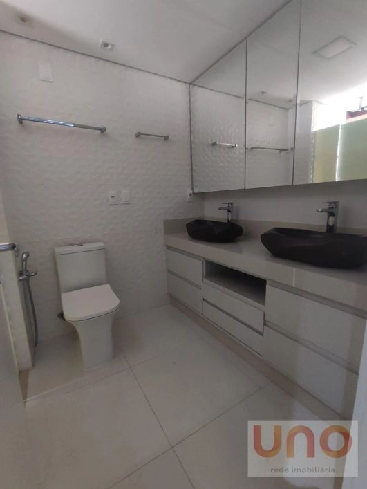 Apartamento 4 Dormitórios à Venda no Centro de Campo Grande - Excelente Residencial por R$890.000