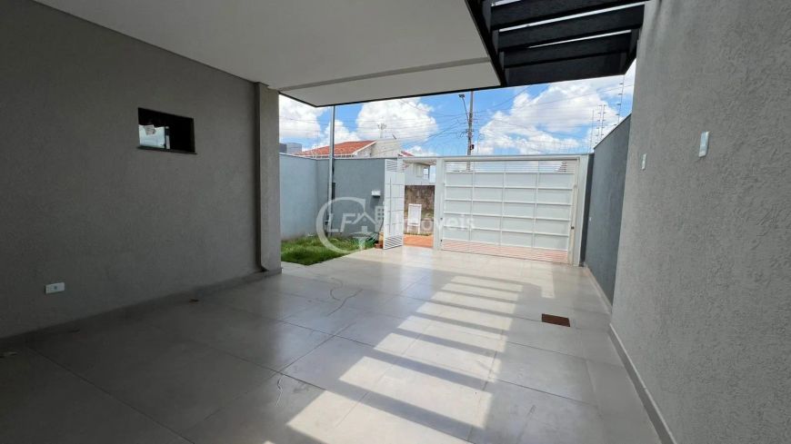 O SEU LAR DOS SONHOS NO RITA VIEIRA COM PISCINA ESTÁ AQUI .