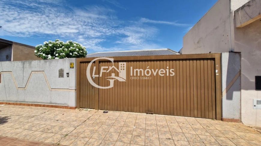Oportunidade Única: Casa Comercial à Venda em Campo Grande-MS, Vila Ipiranga - 2 quartos, 1 suíte, 3