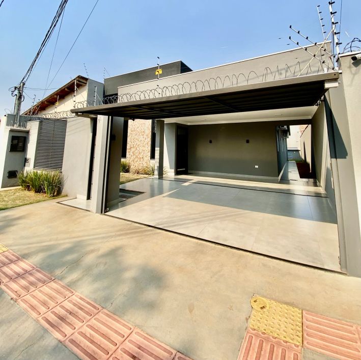 Excelente casa alto padrão no Leblon