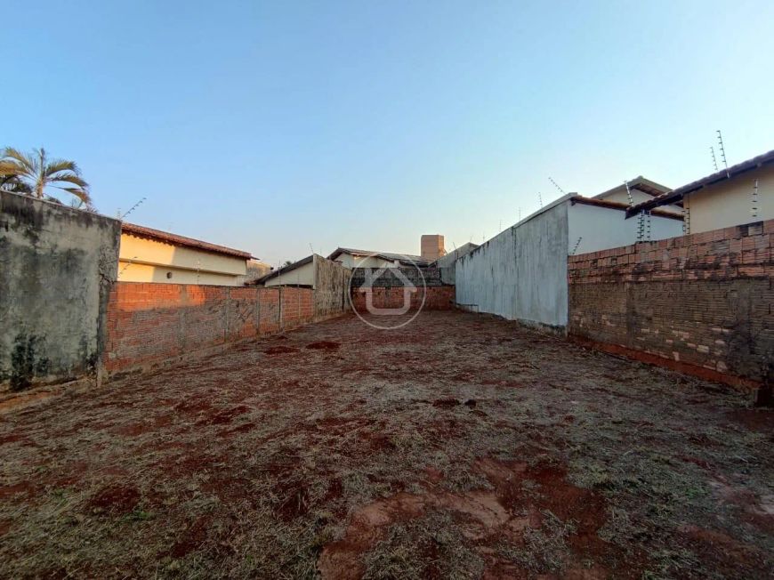 TERRENO EM PARTE NOBRE DA VILA PLANALTO