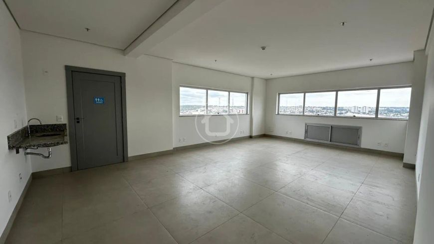 SALA NO EDIFICIO CLASSIC OFFICE