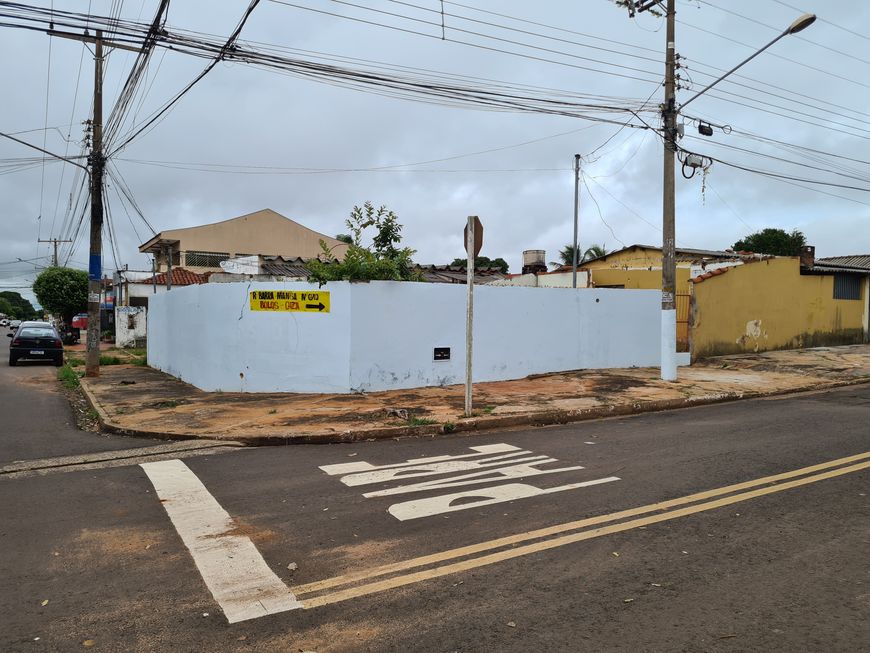 Terreno de esquina bairro Guanandi