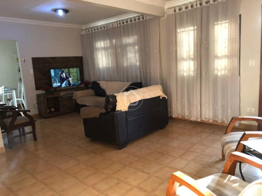 CASA NO BAIRRO SÃO FRANCISCO
