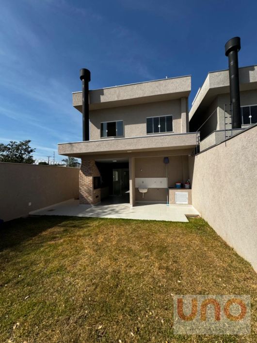 Sobrado Residencial com 3 Quartos à Venda, Rita Vieira, Campo Grande - MS