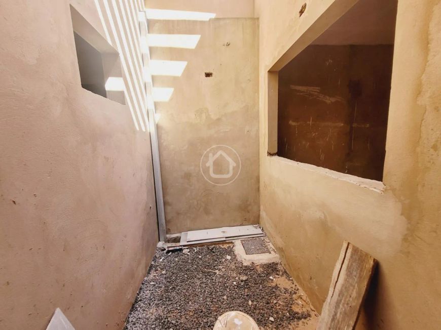 CASA COM SUÍTE COM CLOSET E GOURMET