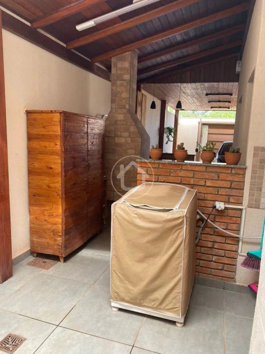 IMÓVEL NO BAIRRO RITA VIEIRA
